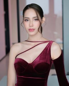 น้องใบหม่อน กิตติยา จิตรภักดี แจ็ค แฟนฉัน  IG ใบหม่อน กิตติยา 1