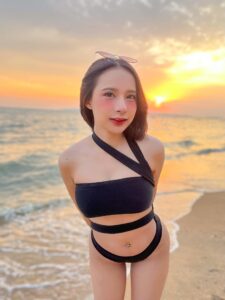 ดีเจมอส สวย ดีเจมอส ว่ายน้ำ