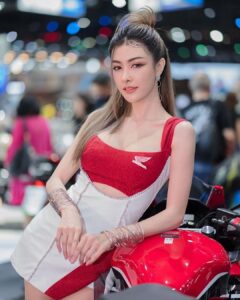 น้องมัดไหม24