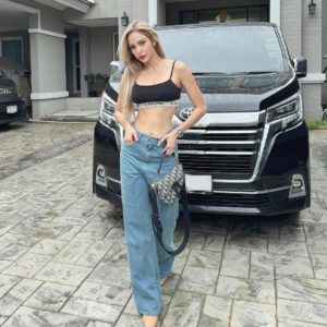 อุ้ม ลักขณา เด็ด