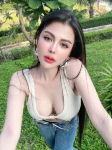 น้องเหมียว เด็ด