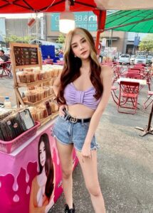 โอลีฟโนบรา แม่ค้าเนยกรอบ